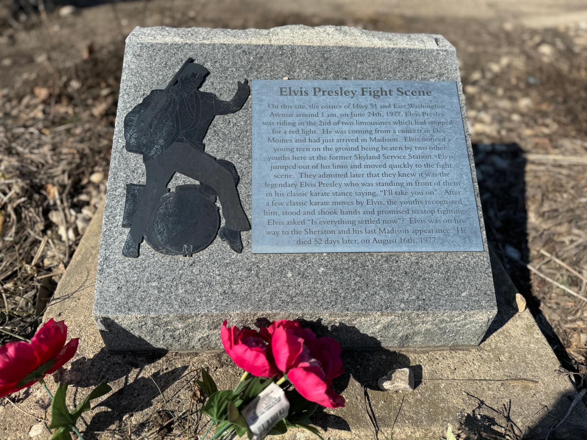 Elvis presley fight scene plaque