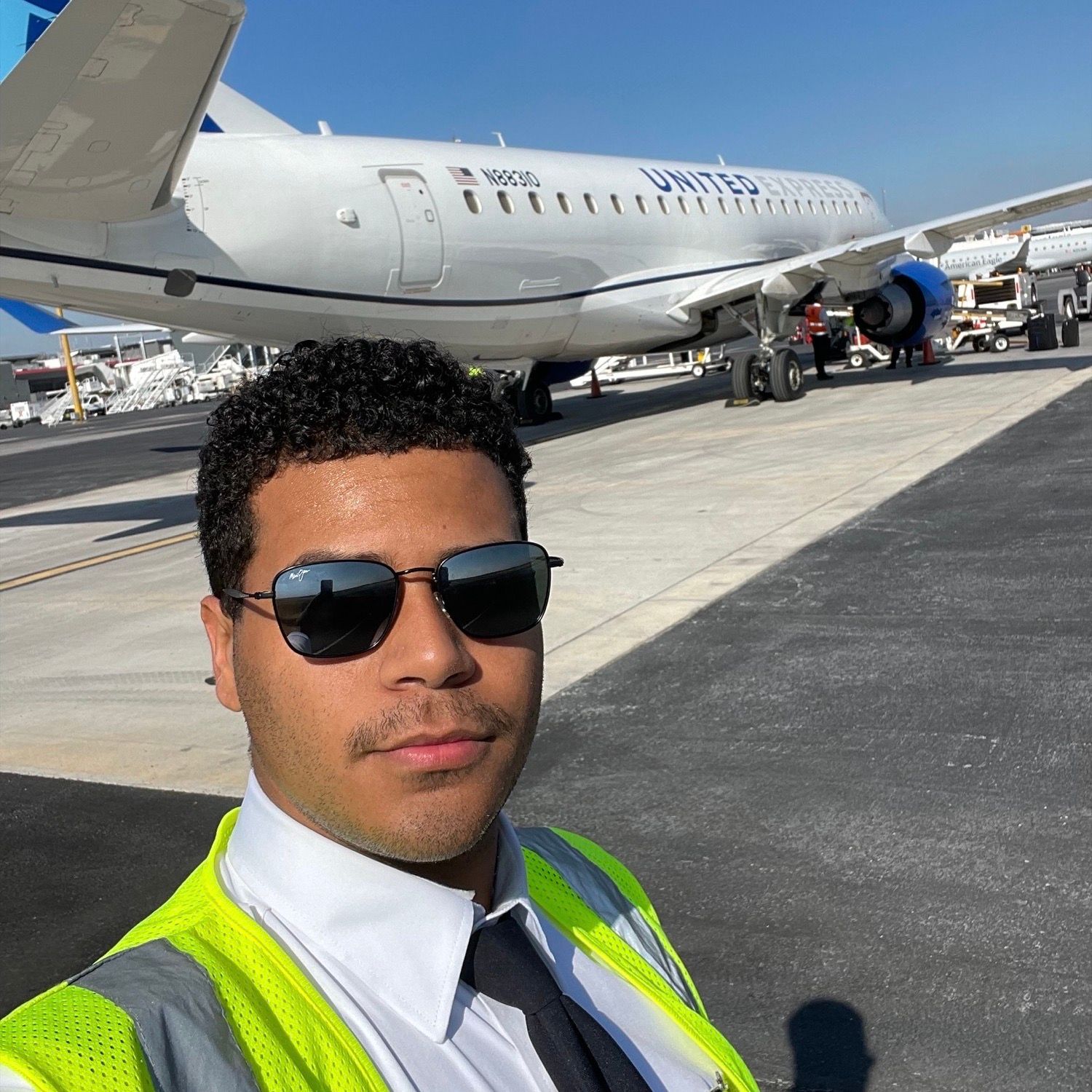 This 21 Year Old Houston Pilot Is Living The Dream City Cast