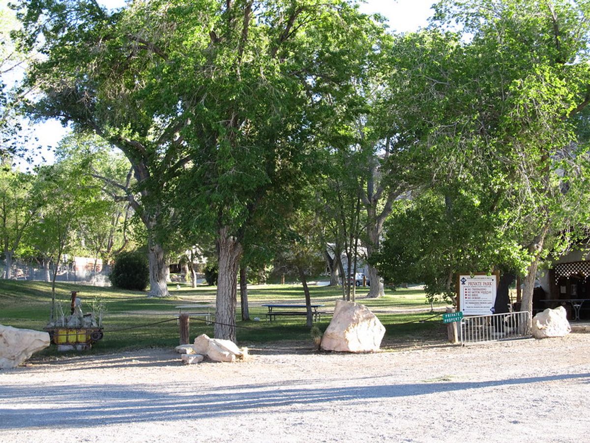 What to Do in Blue Diamond, a Hamlet Just Outside of Las Vegas City