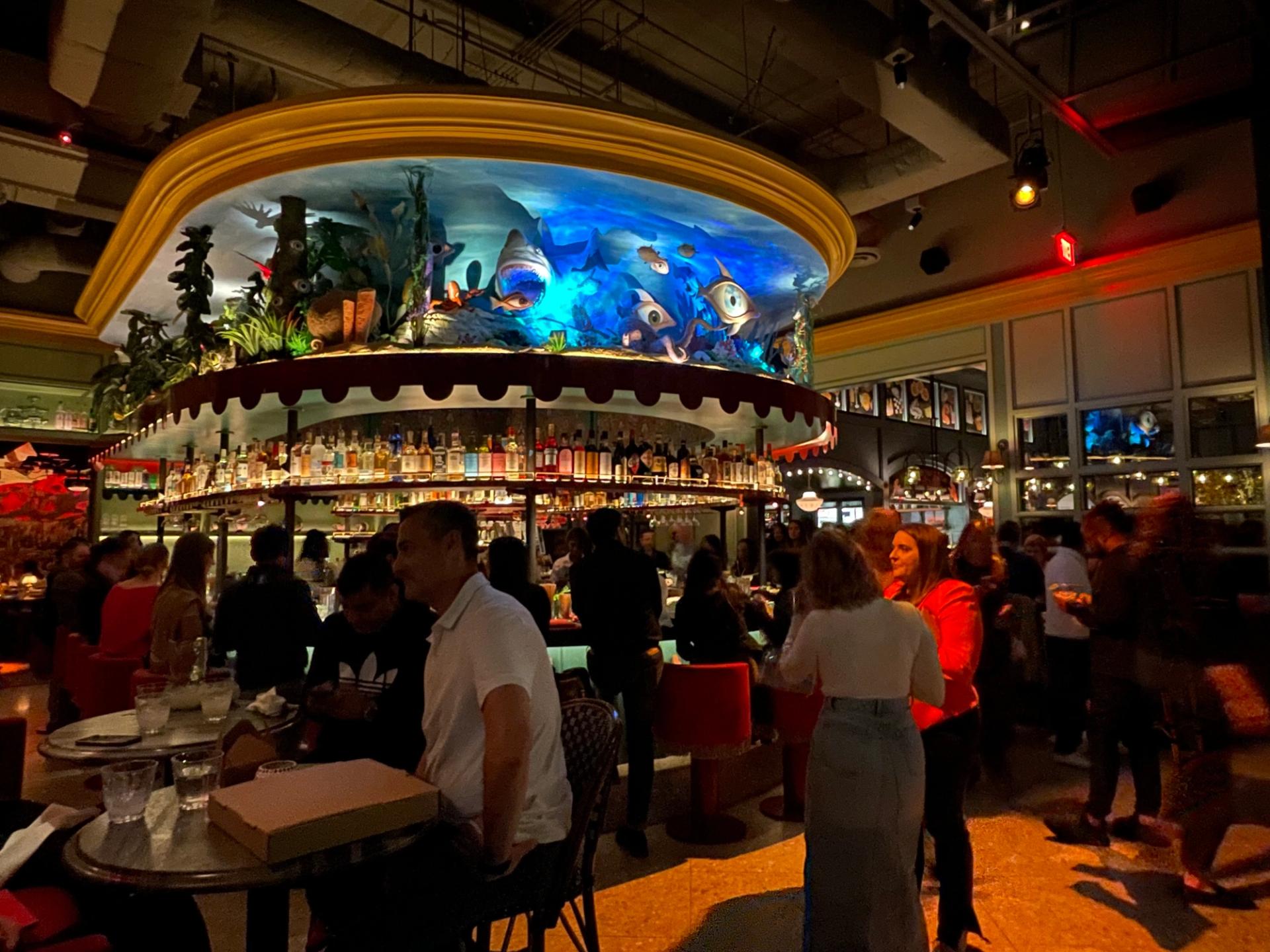 Decor at El Presidente.