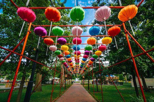 I can’t wait to see the lanterns at this year’s festival. (Jon Bilous/Getty Images)