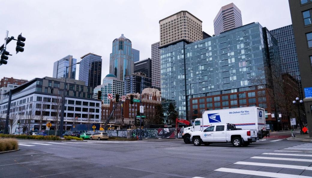 An image of downtown Seattle and the skyline including multi-use buildings