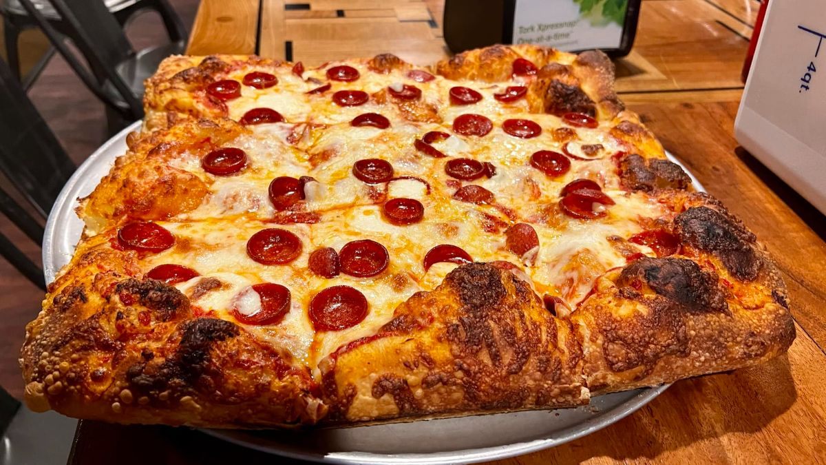 Square pepperoni pizza