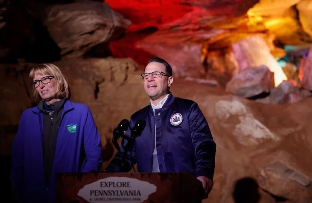 Gov. Shapiro in Laurel Caverns