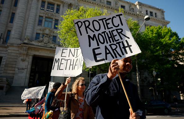 Extinction Rebellion Earth Day Rally in Washington, D.C. (Kevin Dietsch/Getty Images)