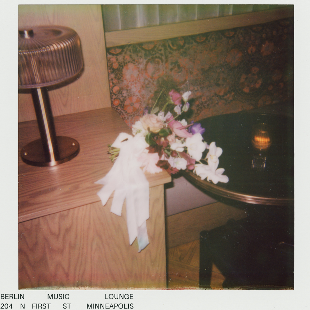 Display ad for Berlin; Music lounge