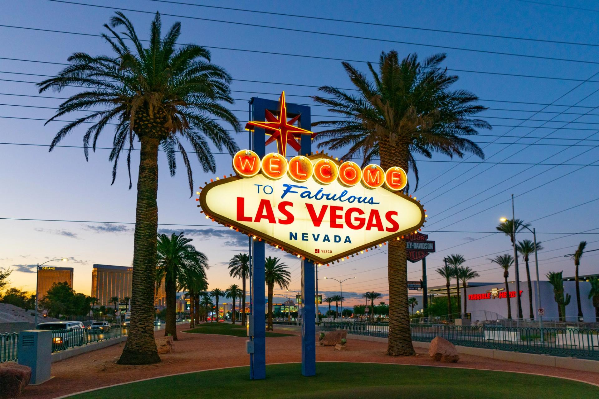 The Welcome to Fabulous Las Vegas sign at dusk