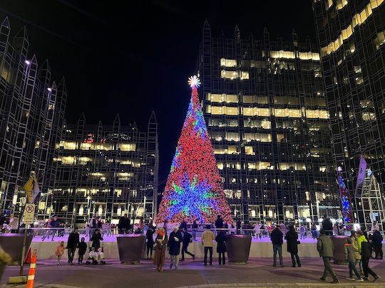 The holiday tree lighting up PPG Place. (Morgan Moody / City Cast Pittsburgh)