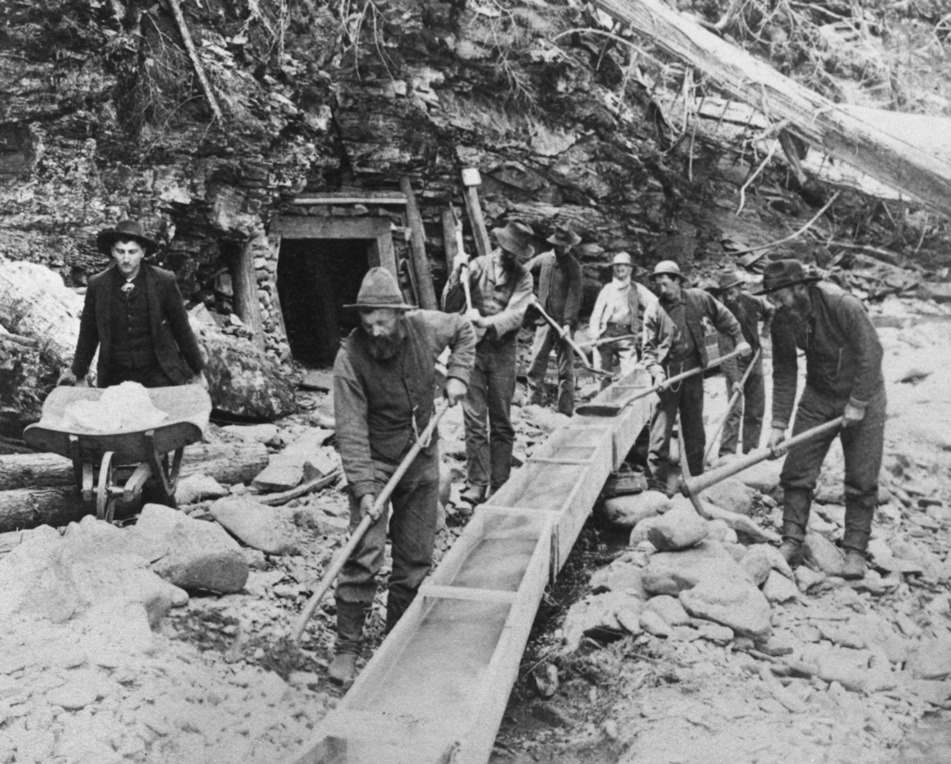 Miners near Coeur d'Alene, Idaho, a few years before Idaho unions gained national attention. (Graphic House / Getty)