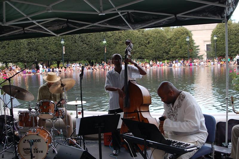 Musicians playing at Jazz In the Garden. (jkenning/Flickr)