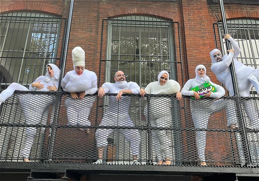 “This is What You Look Like - explode the form.” (Courtesy of Capital Fringe)