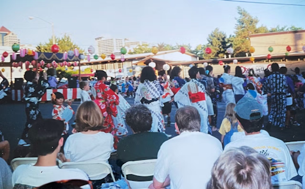 Picture of a crowd at an Obon Festival in the 1990s