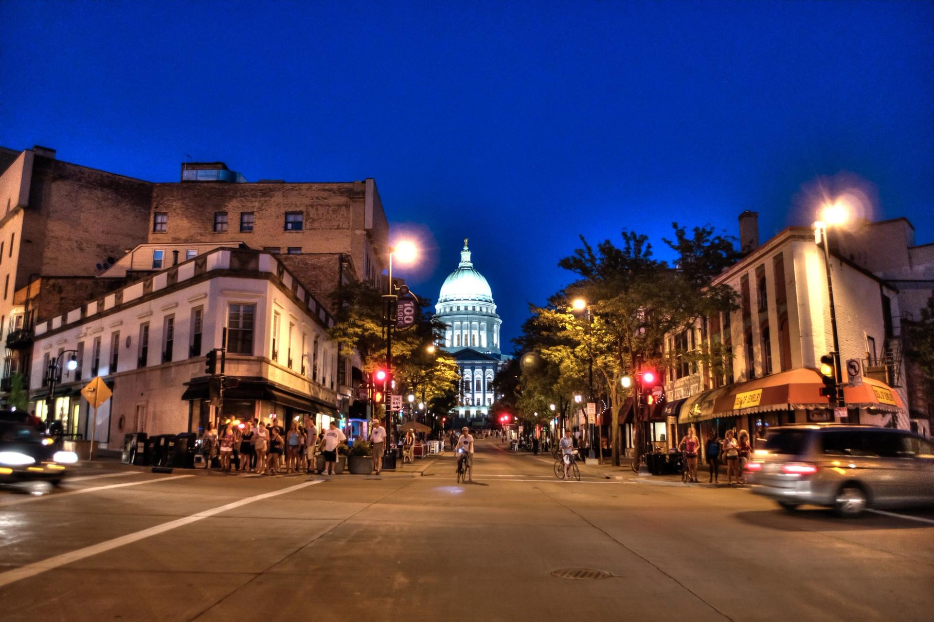 state street pictured at night