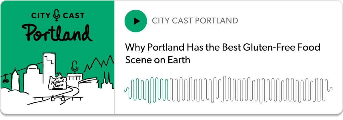 screenshot of a podcast player