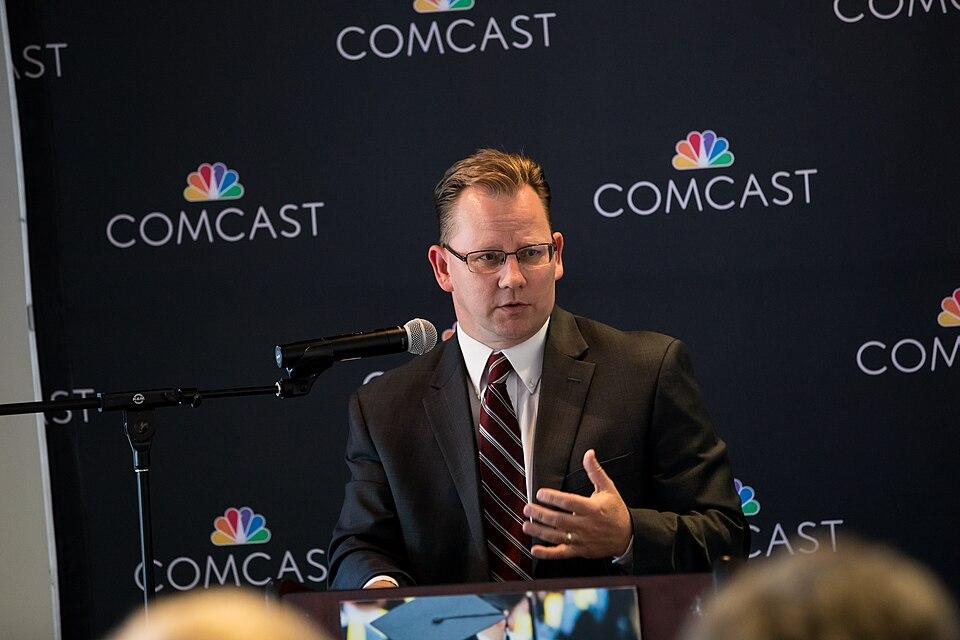 An image of Chris Reykdal speaking to the media