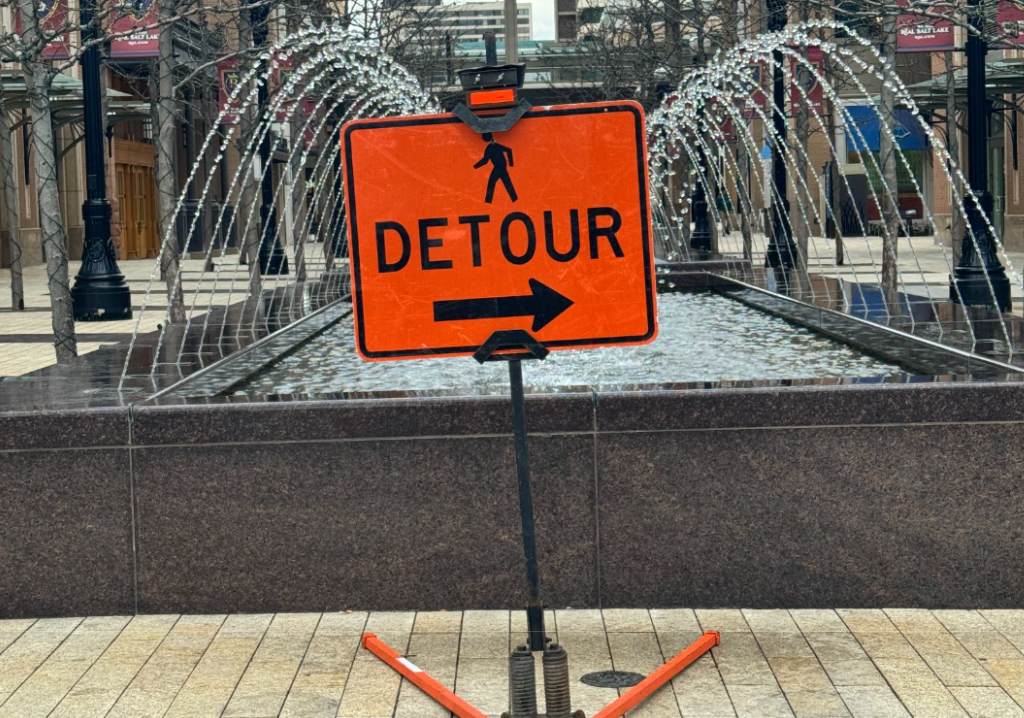 Detour sign.
