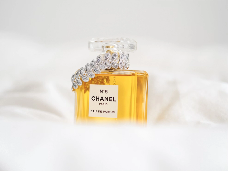 Chanel No. 5: Un Clásico Eterno