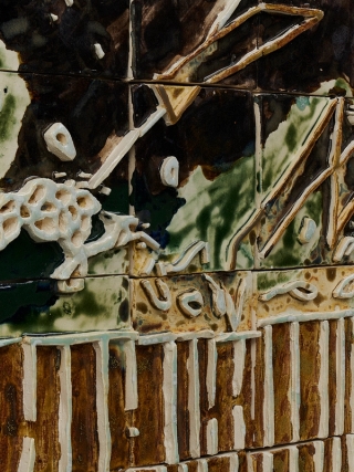Marguerite Humeau, The History of Old Kent Road (Post-Kossowski) Fragments IXII, 2023.