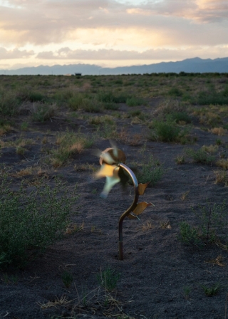 Marguerite Humeau, Orisons, 2023.