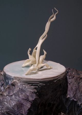 Marguerite Humeau, Surface Horizon, 2021. Julia Andréone, Alexia Vénot.