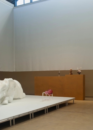 Marguerite Humeau, Torches, 2025. Julia Andréone.