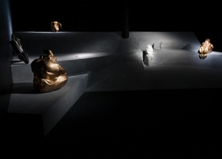 Marguerite Humeau, Birth Canal, 2018. Julia Andréone.
