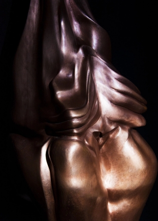 Marguerite Humeau, Birth Canal, 2018. Julia Andréone.