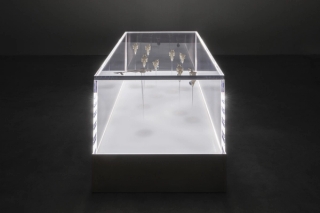 Marguerite Humeau, The Dead, The Dancers, and The Air, A shoal of fish performing a breathing ritual in an attempt to bring their dead back to life, 2022.