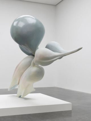 Marguerite Humeau, La Niña (Migrations), 2022.