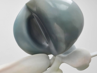 Marguerite Humeau, La Niña (Migrations), 2022.