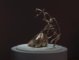 Marguerite Humeau, Energy Flows, 2022. JSP Art Photography.