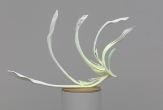 Marguerite Humeau, Eleusis, The desire to care less about things, to loosen your grip on your life, to hold your life playfully like a volleyball. Inspired by the plant Fumaria that bears the signature of blood vessels and supports blood activation., 2022.