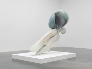 Marguerite Humeau, La Niña (Migrations), 2022.