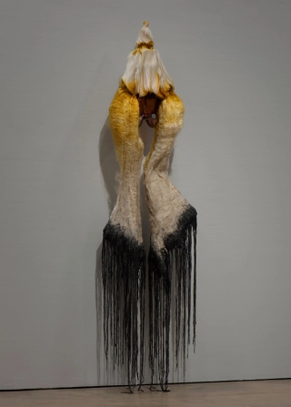 Marguerite Humeau, Torches, 2025. Julia Andréone.