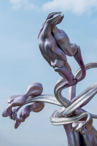 Marguerite Humeau, RISE, 2021.