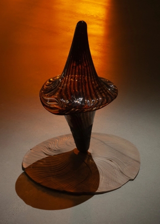 Marguerite Humeau, Torches, 2025. Julia Andréone.