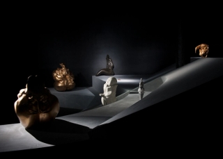 Marguerite Humeau, Birth Canal, 2018. Julia Andréone.