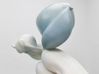 Marguerite Humeau, La Niña (Migrations), 2022.