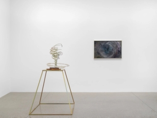 Marguerite Humeau, Dust, 2024. Photo © White Cube (Jeon Byung Cheol).