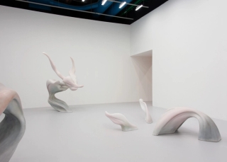 Marguerite Humeau, High Tide, Prix Marcel Duchamp, 2019. Julia Andréone.