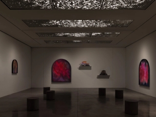 Marguerite Humeau, Scintille, 2026. White Cube (Frankie Tyska).