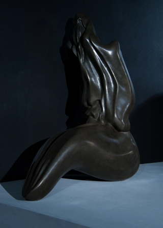 Marguerite Humeau, Birth Canal, 2018. Julia Andréone.