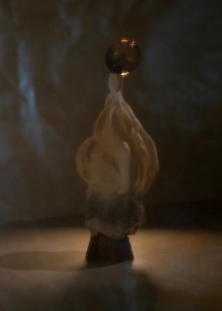 Marguerite Humeau, Torches, 2025. Julia Andréone.