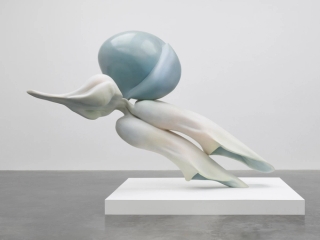 Marguerite Humeau, La Niña (Migrations), 2022.