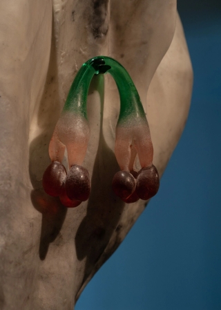 Marguerite Humeau, meys, 2023. White Cube (Julia Andréone