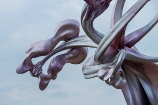Marguerite Humeau, RISE, 2021.