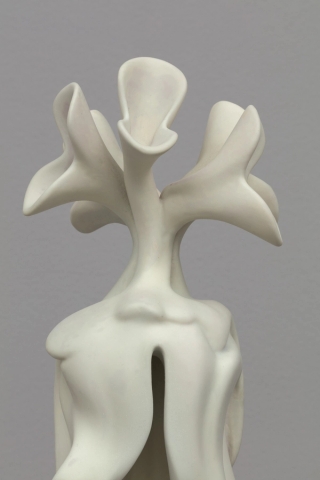 Marguerite Humeau, Rubatosis, The unsettling awareness of your own heartbeat, a muscular beat tapping in complete darkness, 2022.