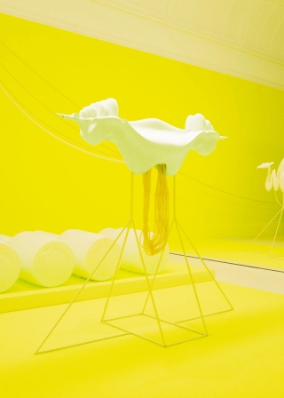 Marguerite Humeau, Echoes, 2017. Julia Andréone.
