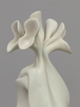 Marguerite Humeau, Rubatosis, The unsettling awareness of your own heartbeat, a muscular beat tapping in complete darkness, 2022.