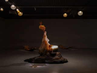 Marguerite Humeau, *stirs, 2025.